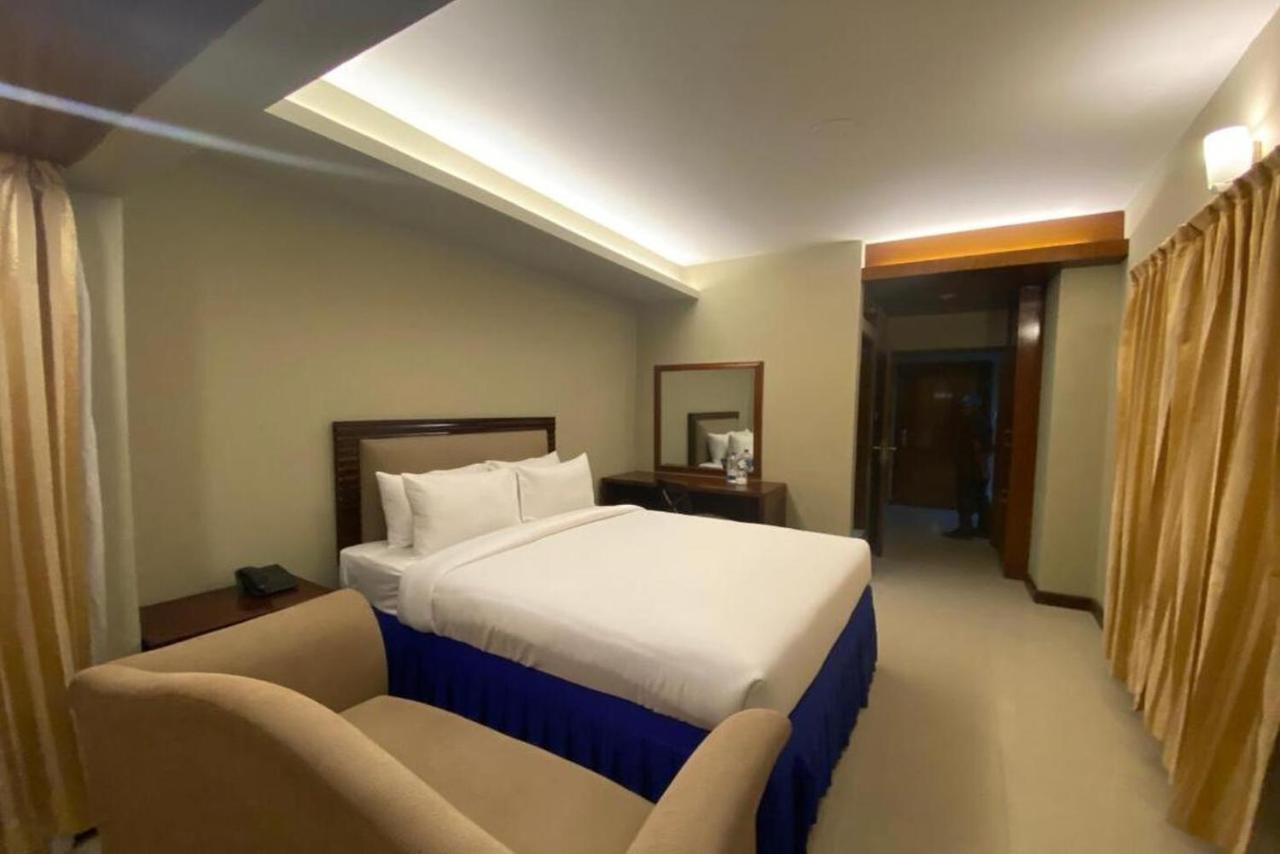 Hotel Fountain Dhaka Ngoại thất bức ảnh